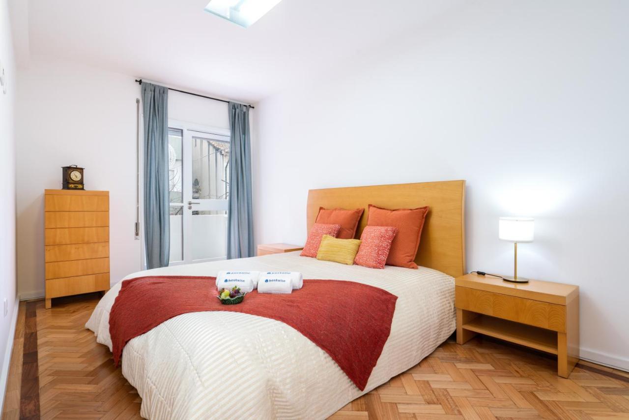 Host Wise - Spacious Fresh Flat W Terrace - Near Sea إسبِنو المظهر الخارجي الصورة