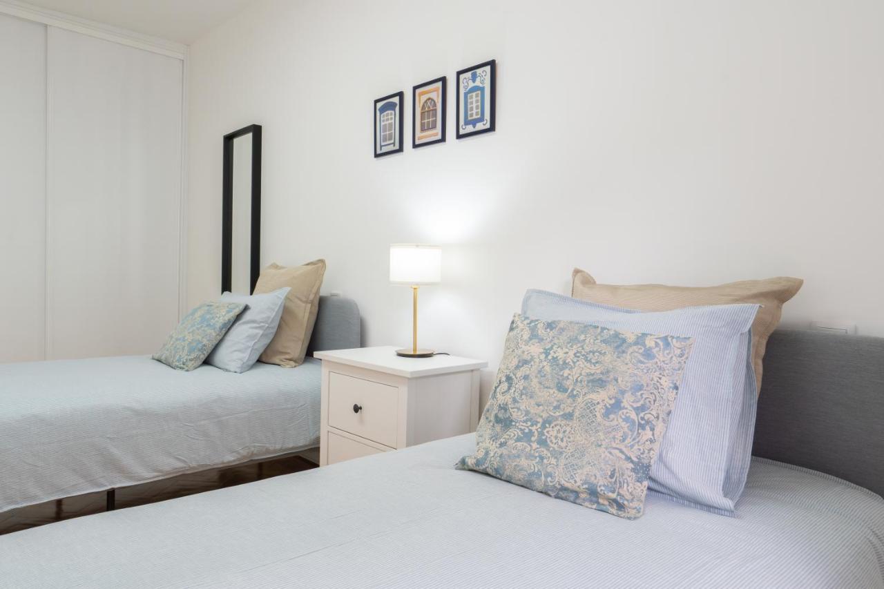 Host Wise - Spacious Fresh Flat W Terrace - Near Sea إسبِنو المظهر الخارجي الصورة