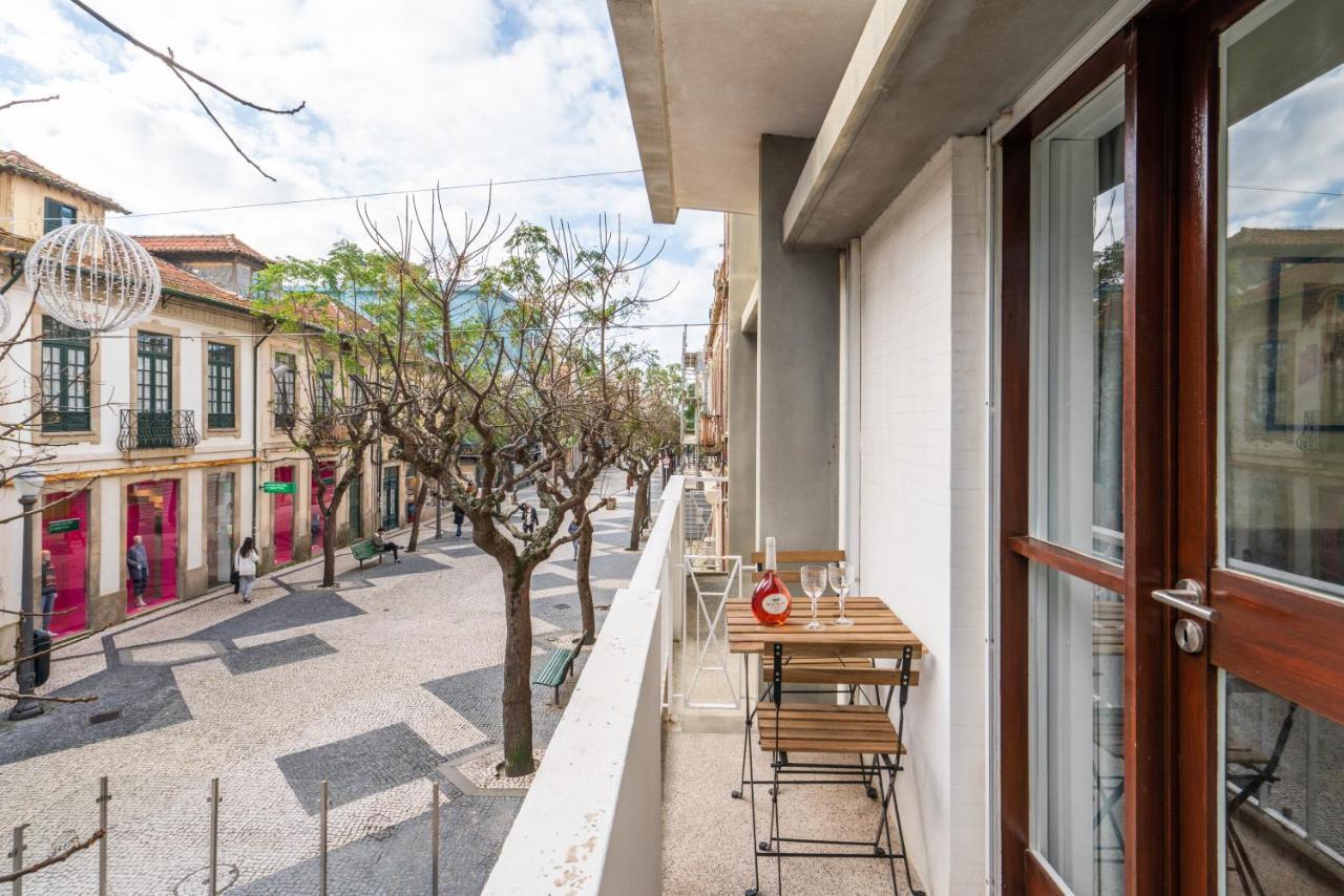 Host Wise - Spacious Fresh Flat W Terrace - Near Sea إسبِنو المظهر الخارجي الصورة