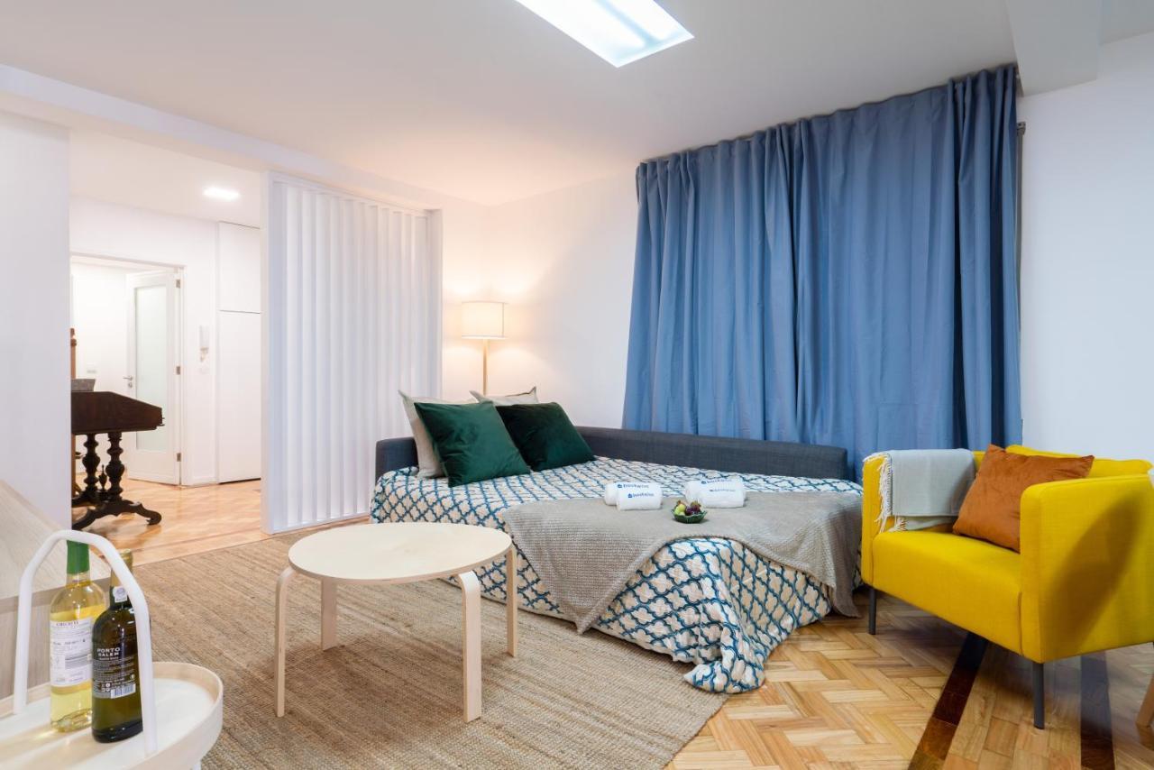 Host Wise - Spacious Fresh Flat W Terrace - Near Sea إسبِنو المظهر الخارجي الصورة