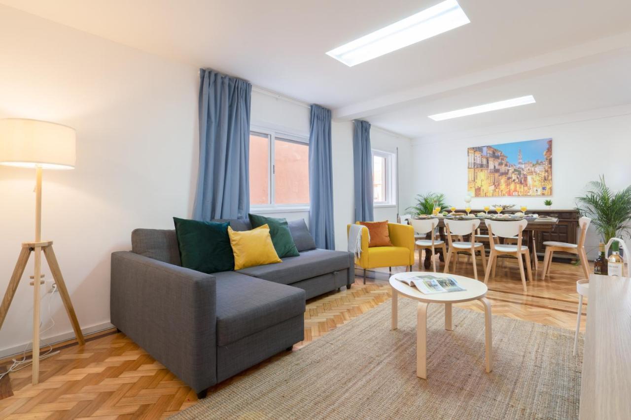 Host Wise - Spacious Fresh Flat W Terrace - Near Sea إسبِنو المظهر الخارجي الصورة