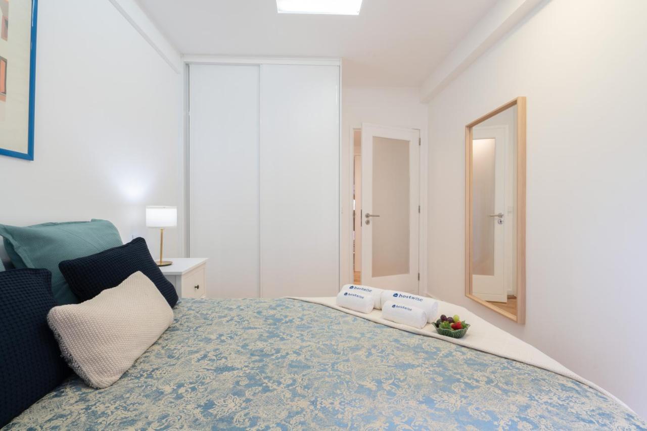 Host Wise - Spacious Fresh Flat W Terrace - Near Sea إسبِنو المظهر الخارجي الصورة